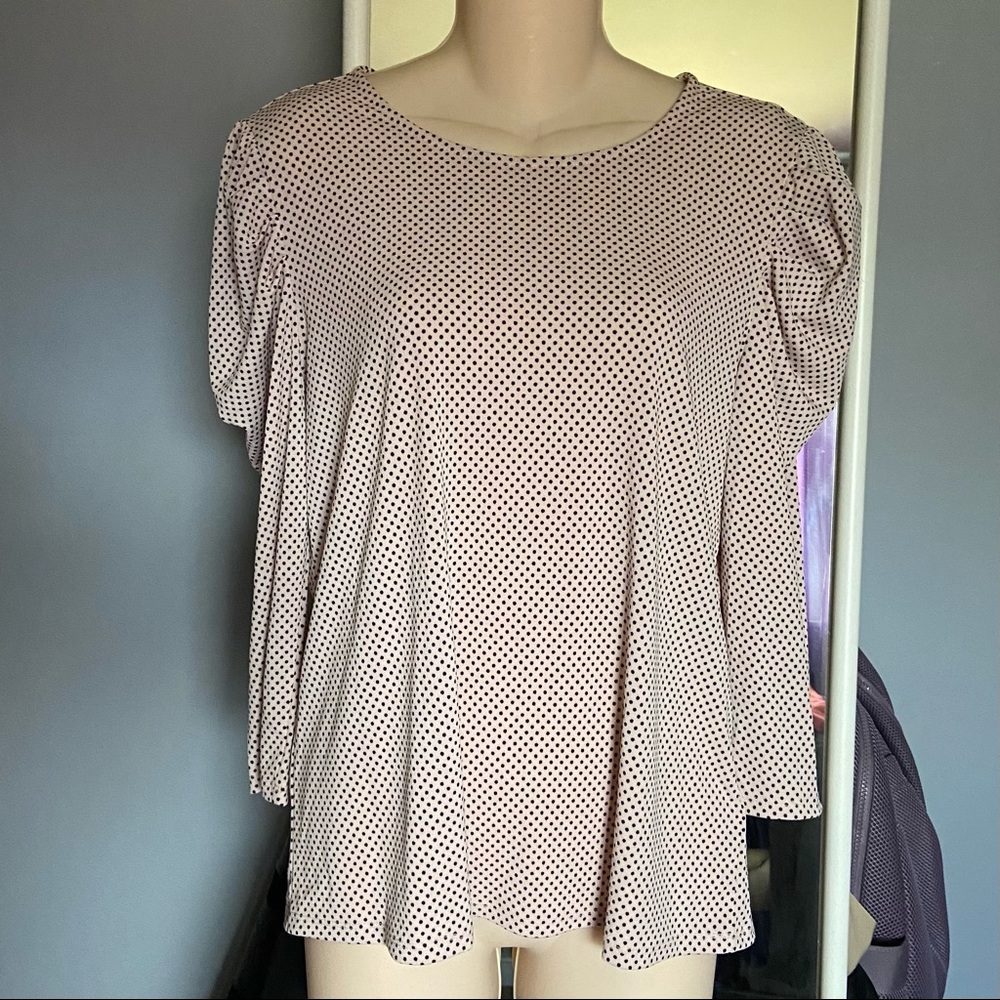 NWT Adrianna Papell Blouse Size Small w/Puffy Sleeves, and Polka Dots